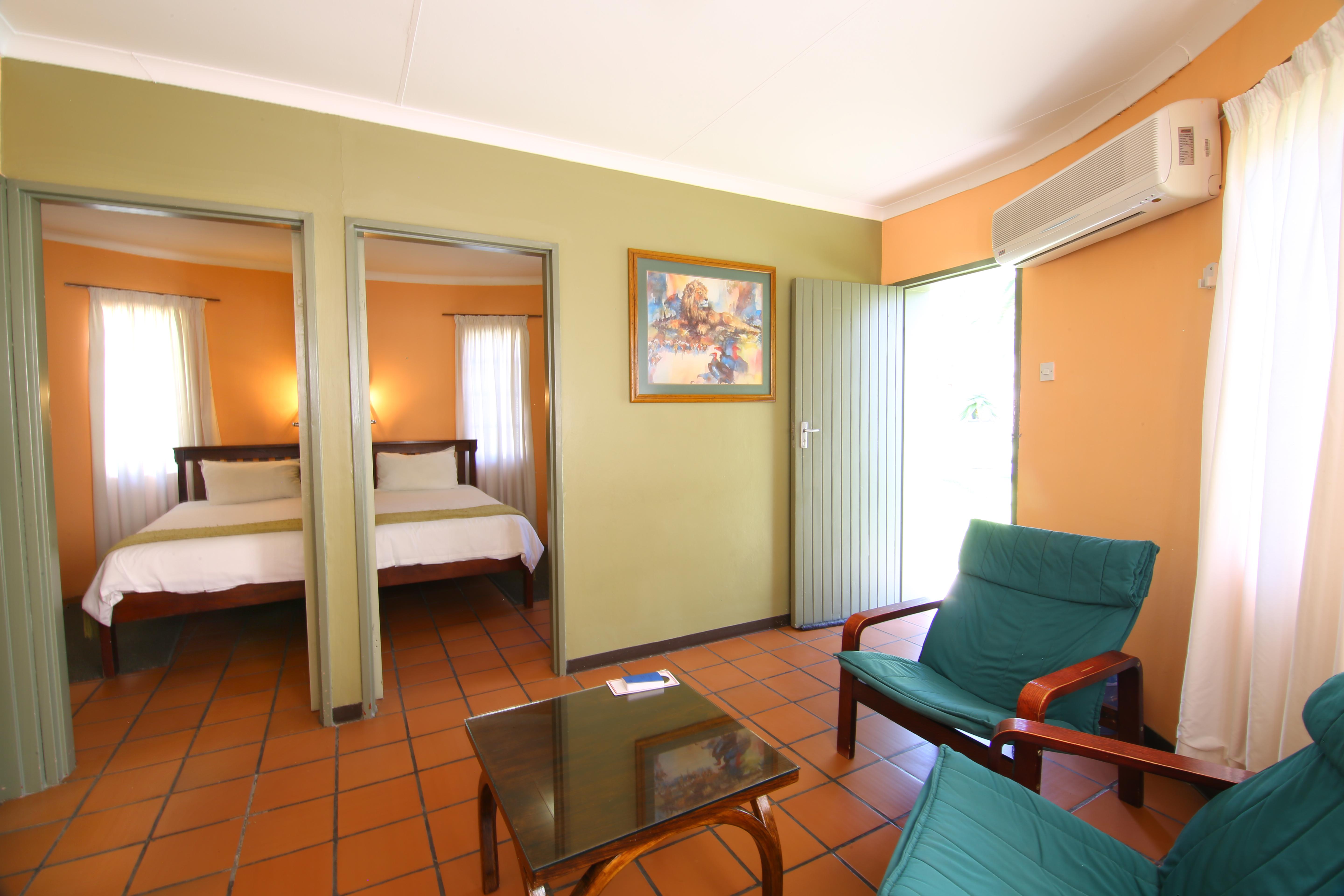 Kalahari Arms Hotel Khemsbok Dış mekan fotoğraf