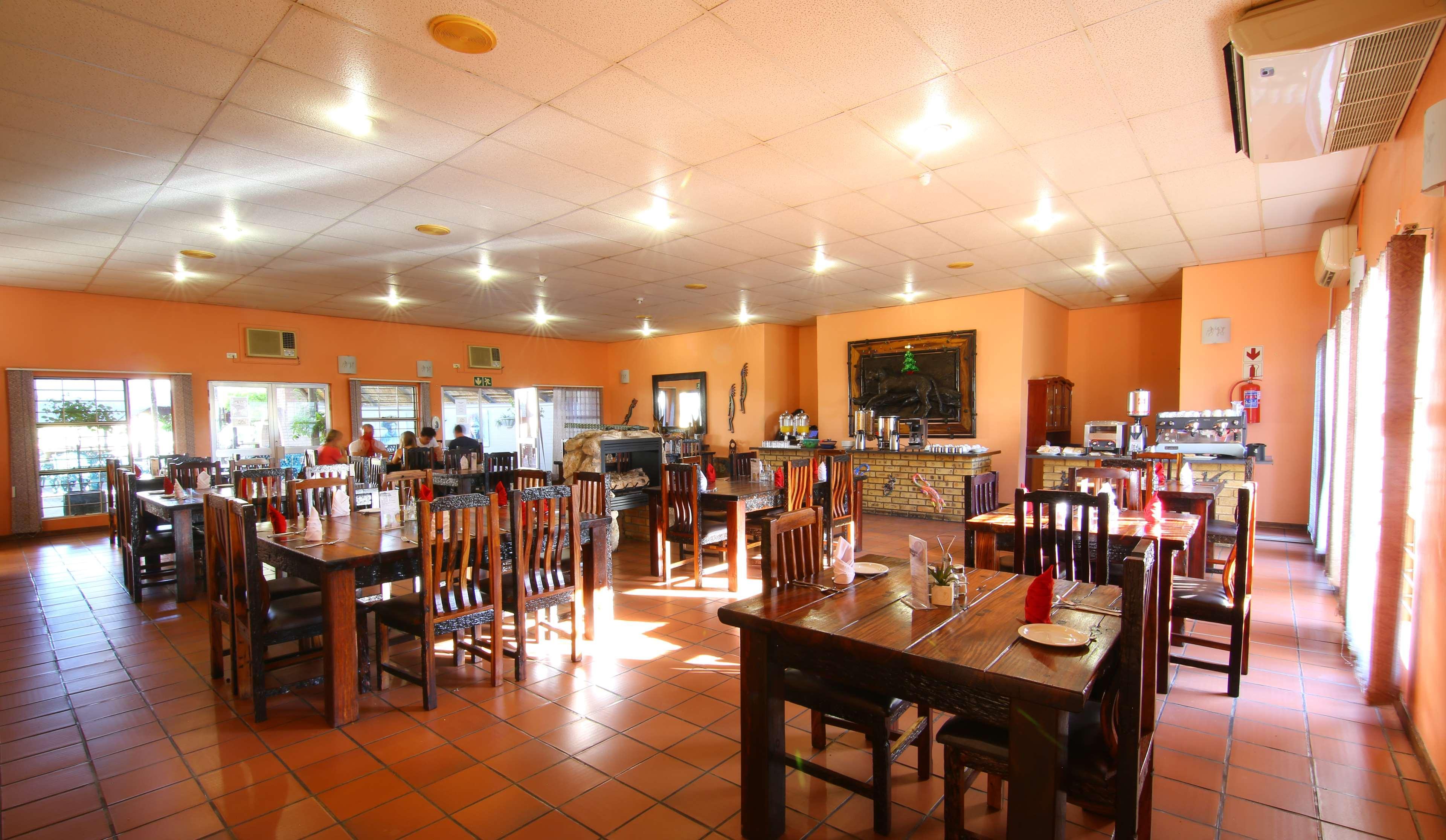 Kalahari Arms Hotel Khemsbok Dış mekan fotoğraf