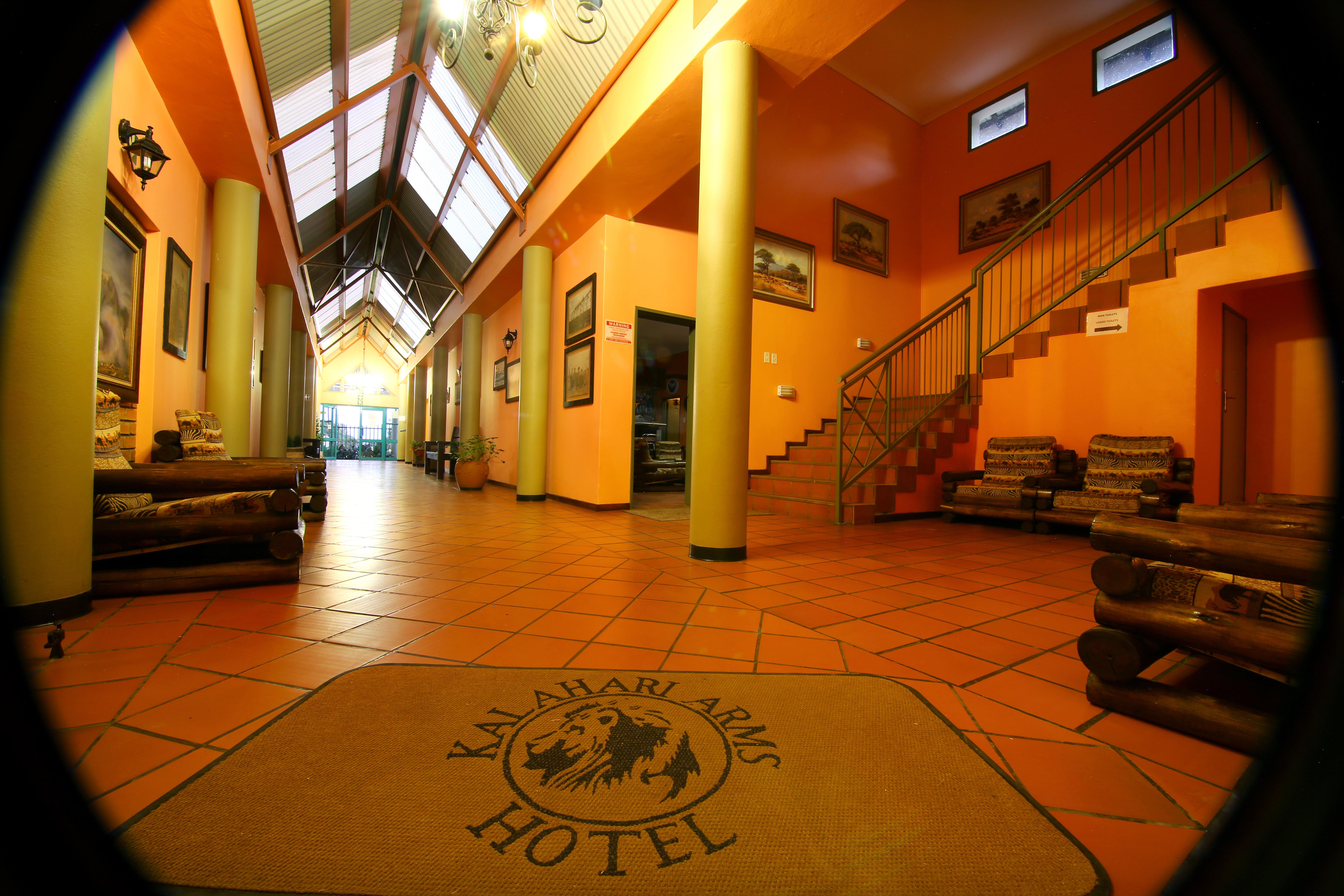 Kalahari Arms Hotel Khemsbok Dış mekan fotoğraf