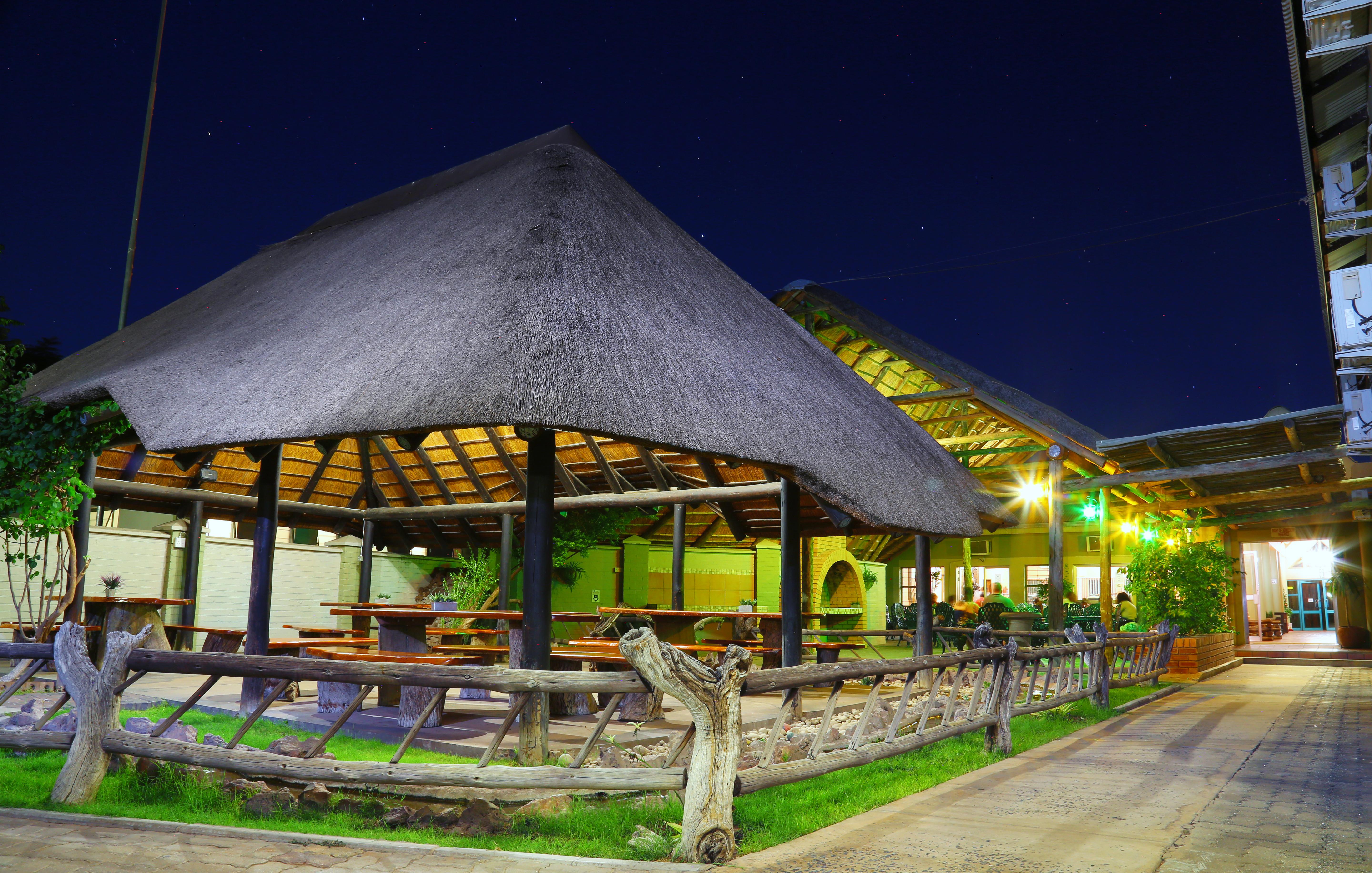 Kalahari Arms Hotel Khemsbok Dış mekan fotoğraf