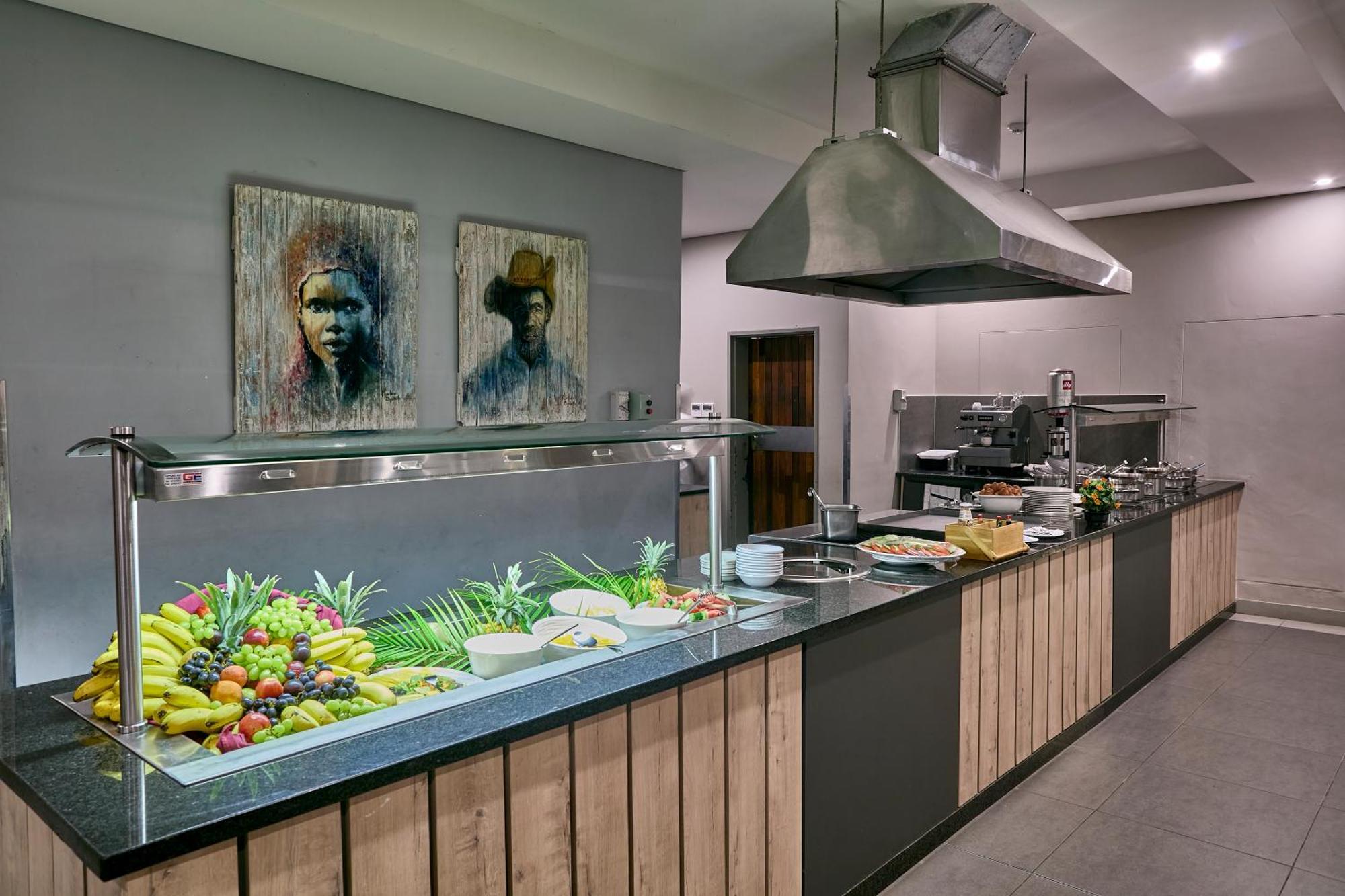 Kalahari Arms Hotel Khemsbok Dış mekan fotoğraf