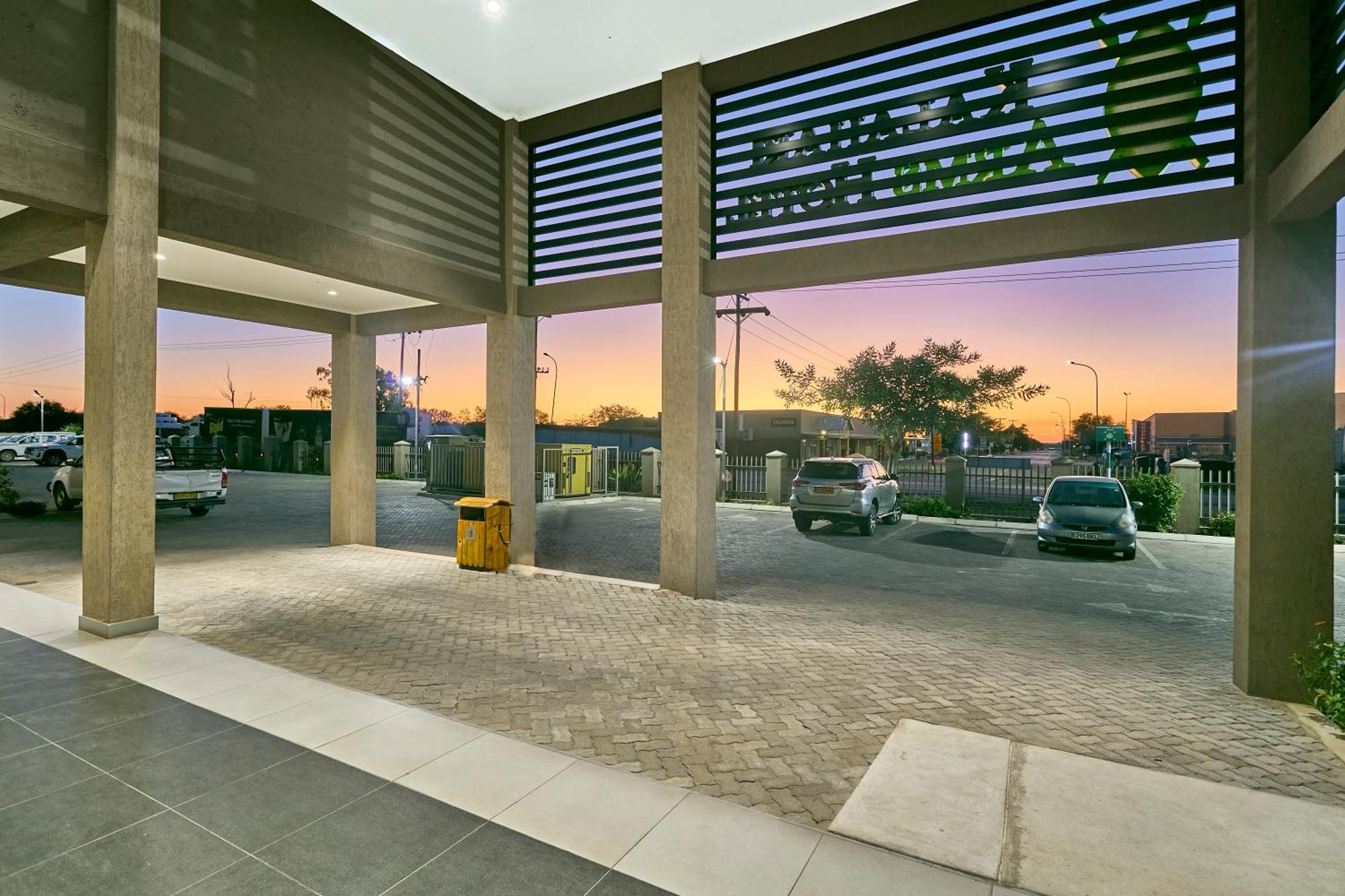 Kalahari Arms Hotel Khemsbok Dış mekan fotoğraf