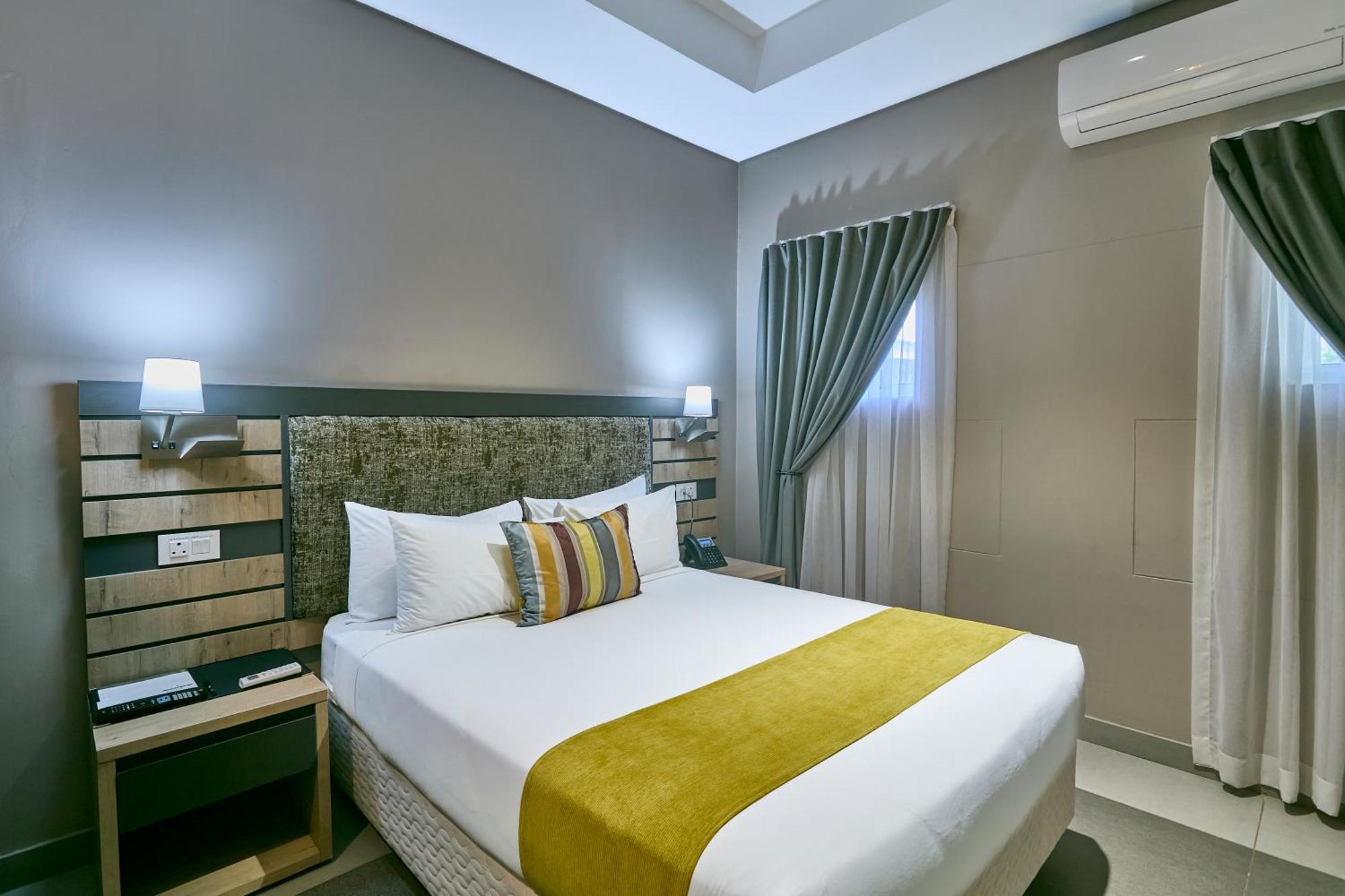 Kalahari Arms Hotel Khemsbok Dış mekan fotoğraf