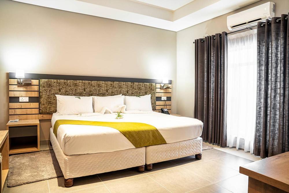 Kalahari Arms Hotel Khemsbok Dış mekan fotoğraf